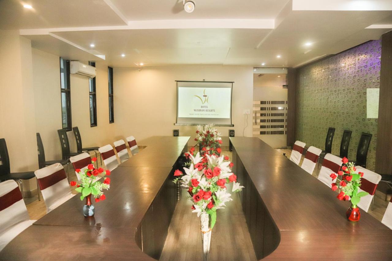 Hotel Vaishnavi Heights Aurangabad (Bihar) Exterior foto